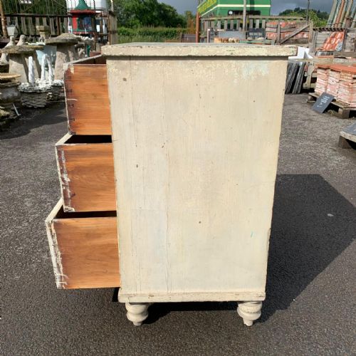 EARLY VICTORIAN PINE CHEST OF 3 LONG DRAWERS - ADDITIONAL PHOTO 3