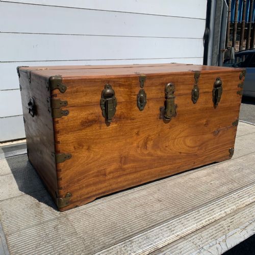 19TH CENTURY CAMPHOR WOOD TRUNK WITH 3 INTERNAL DRAWERS RESERVED - ADDITIONAL PHOTO 4