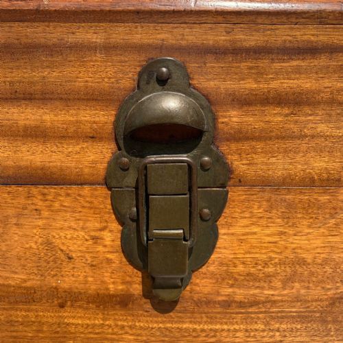 19TH CENTURY CAMPHOR WOOD TRUNK WITH 3 INTERNAL DRAWERS RESERVED - ADDITIONAL PHOTO 5