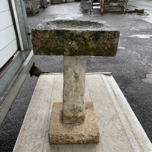 UNUSUALLY LARGE HAND CARVED PURBECK STONE BIRD BATH CIRCA 1900'S - ADDITIONAL PHOTO 3