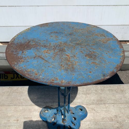 CIRCA 1920'S FRENCH CAF TABLE - ADDITIONAL PHOTO 1