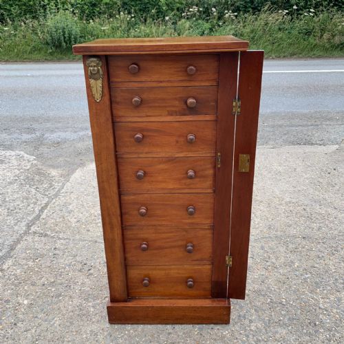 VICTORIAN MAHOGANY WELLINGTON CHEST WITH BRASS CORBELS - ADDITIONAL PHOTO 8