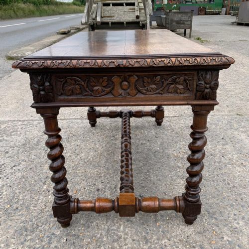 VICTORIAN CARVED OAK TABLE - ADDITIONAL PHOTO 6