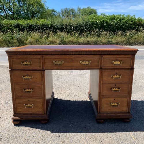 victorian oak pedestal desk - CATEGORY: ANTIQUE DESKS - DATED VICTORIAN