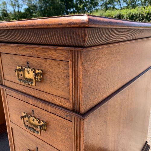 VICTORIAN OAK PEDESTAL DESK - ADDITIONAL PHOTO 6
