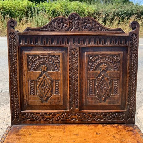 VICTORIAN CARVED OAK HALL BENCH - ADDITIONAL PHOTO 3