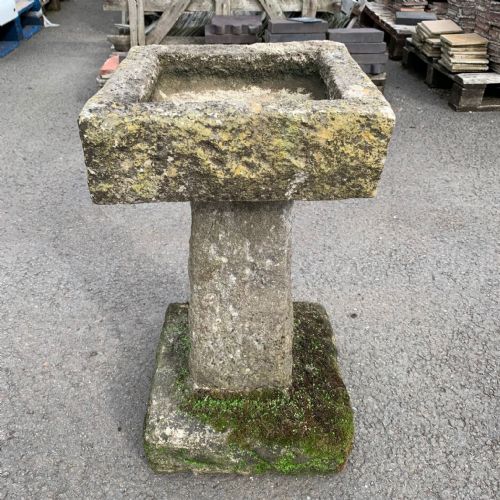 PURBECK STONE BIRD BATH WITH A SQUARE TOP - ADDITIONAL PHOTO 5