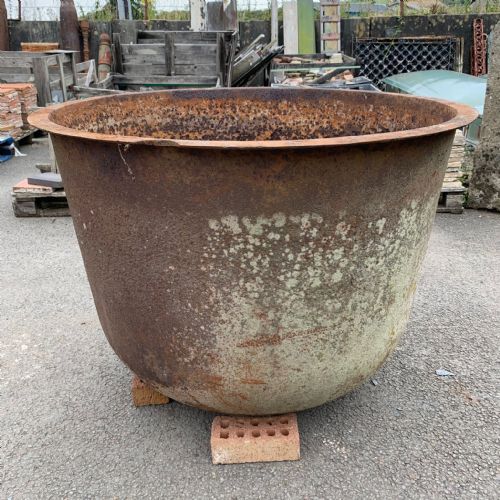 LARGE SCALE CAST IRON BOILER C1900 - ADDITIONAL PHOTO 2