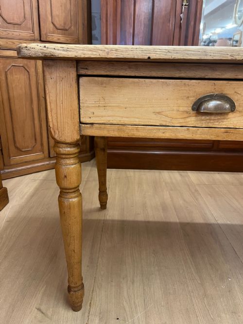 VICTORIAN PINE SCRUB TOP TABLE - ADDITIONAL PHOTO 2