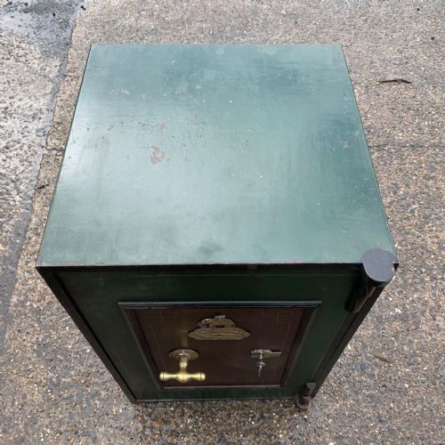 CIRCA 1900 MIDLAND SAFE IN ORIGINAL PAINT - ADDITIONAL PHOTO 7