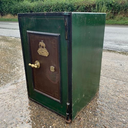 CIRCA 1900 MIDLAND SAFE IN ORIGINAL PAINT - ADDITIONAL PHOTO 8