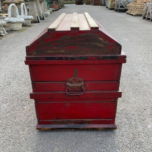 CIRCA 1900 PAINTED PINE TRUNK - ADDITIONAL PHOTO 4