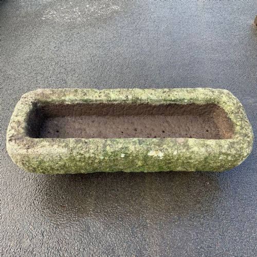 18th century cornish granite trough with curved ends - CATEGORY: ANTIQUE MISCELLANEOUS - DATED 18TH CENTURY