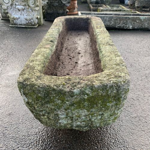 18TH CENTURY CORNISH GRANITE TROUGH WITH CURVED ENDS - ADDITIONAL PHOTO 4