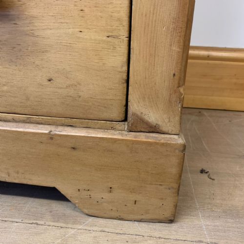 VICTORIAN PINE SINGLE DOOR WARDROBE - ADDITIONAL PHOTO 5