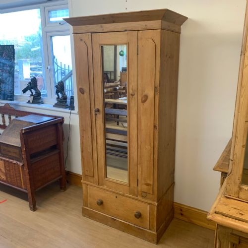VICTORIAN PINE SINGLE DOOR WARDROBE - ADDITIONAL PHOTO 1
