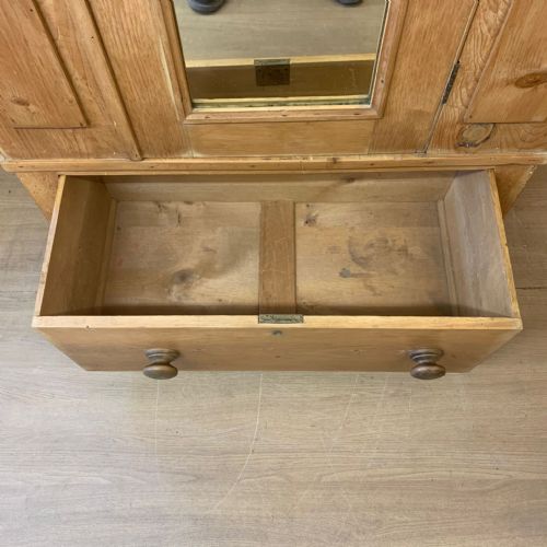 VICTORIAN PINE SINGLE DOOR WARDROBE - ADDITIONAL PHOTO 5