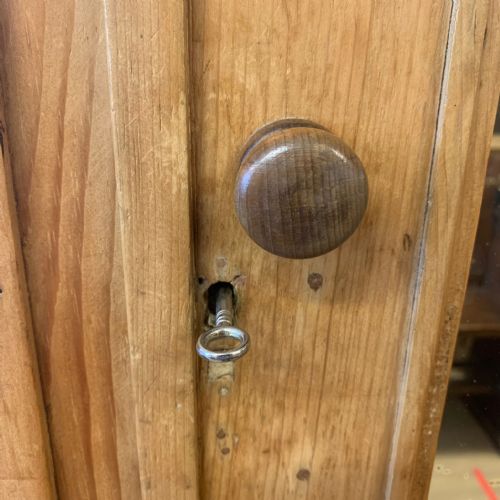 VICTORIAN PINE SINGLE DOOR WARDROBE - ADDITIONAL PHOTO 6