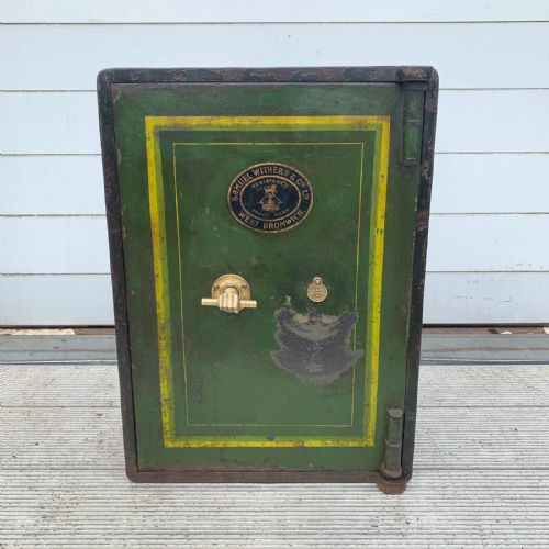 victorian cast iron safe samuel withers and co - CATEGORY: ANTIQUE MISCELLANEOUS - DATED VICTORIAN