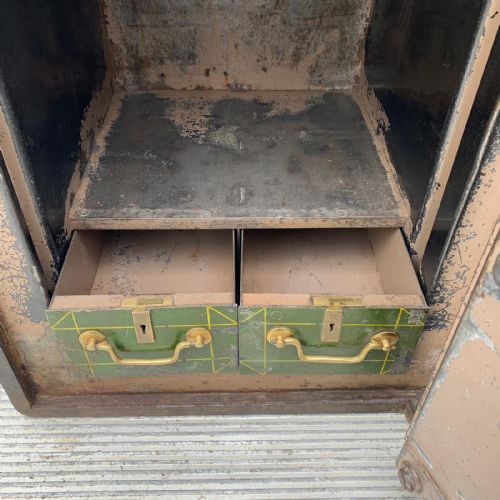 VICTORIAN CAST IRON SAFE SAMUEL WITHERS AND CO - ADDITIONAL PHOTO 1