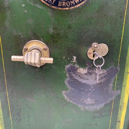 VICTORIAN CAST IRON SAFE SAMUEL WITHERS AND CO - ADDITIONAL PHOTO 6