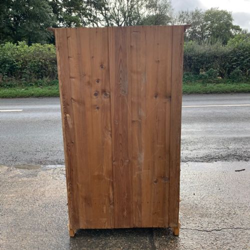 19TH CENTURY EAST EUROPEAN 2 DOOR WARDROBE - ADDITIONAL PHOTO 9