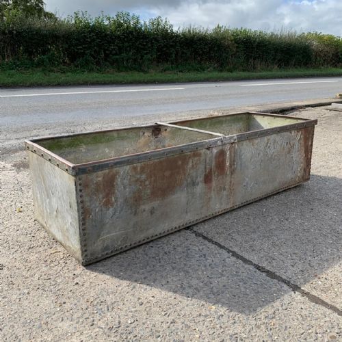 early 20th century galvanised riveted water trough - CATEGORY: ANTIQUE METAL - DATED 1930