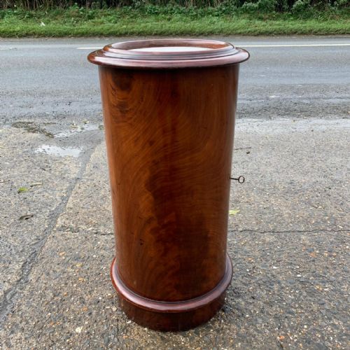 VICTORIAN MAHOGANY CYLINDRICAL POT CUPBOARD WITH MARBLE TOP - ADDITIONAL PHOTO 4