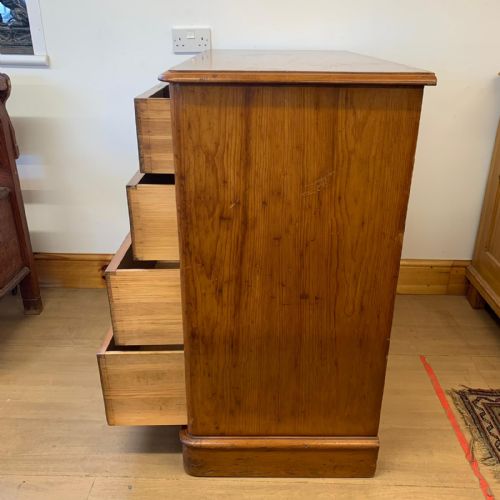 VICTORIAN 23 CHEST OF DRAWERS WITH PAINTED DETAIL - ADDITIONAL PHOTO 1