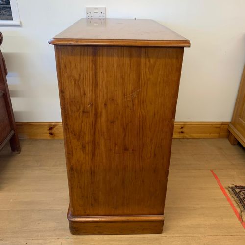 VICTORIAN 23 CHEST OF DRAWERS WITH PAINTED DETAIL - ADDITIONAL PHOTO 7