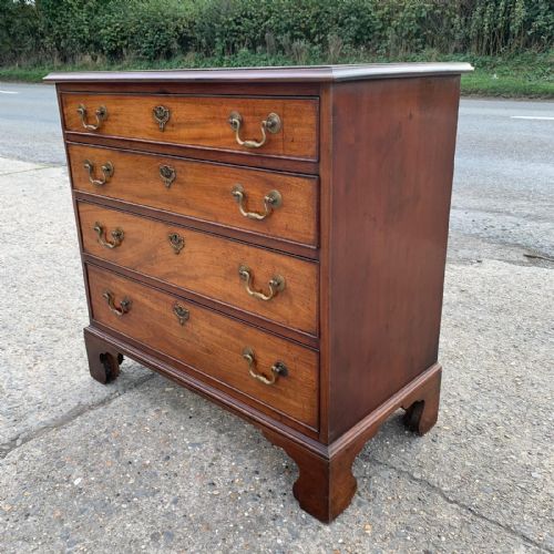 C1800 GEORGIAN MAHOGANY 4 DRAWER CHEST - ADDITIONAL PHOTO 3