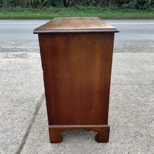 C1800 GEORGIAN MAHOGANY 4 DRAWER CHEST - ADDITIONAL PHOTO 6
