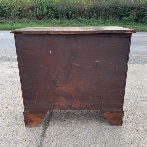 C1800 GEORGIAN MAHOGANY 4 DRAWER CHEST - ADDITIONAL PHOTO 1