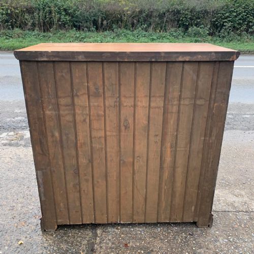 EDWARDIAN LARGE OAK 23 CHEST OF DRAWERS WITH ARTS CRAFTS ORIGINAL BRASS HANDLES - ADDITIONAL PHOTO 2