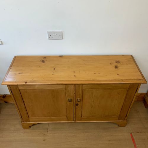 VICTORIAN PINE 2 DOOR CUPBOARD BASE UNIT - ADDITIONAL PHOTO 2