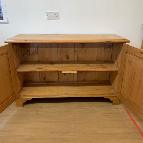 VICTORIAN PINE 2 DOOR CUPBOARD BASE UNIT - ADDITIONAL PHOTO 4