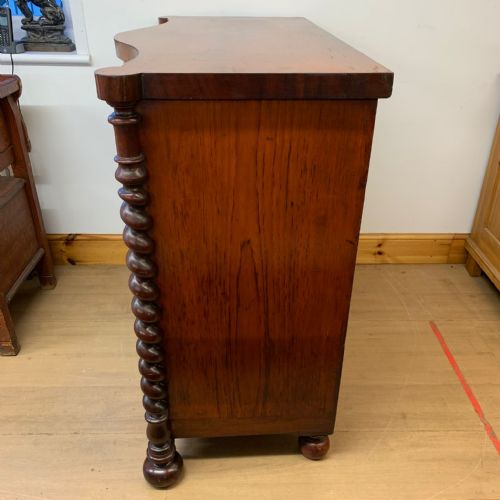 VICTORIAN MAHOGANY SERPENTINE CHEST OF DRAWERS - ADDITIONAL PHOTO 7