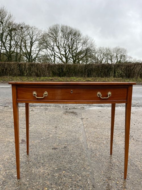 victorian mahogany bow front side table - CATEGORY: ANTIQUE TABLES - DATED VICTORIAN
