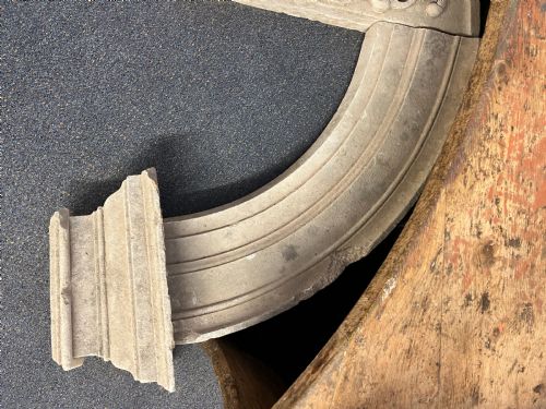 19TH CENTURY VICTORIAN LIMESTONE DOOR WINDOW ARCH - ADDITIONAL PHOTO 1