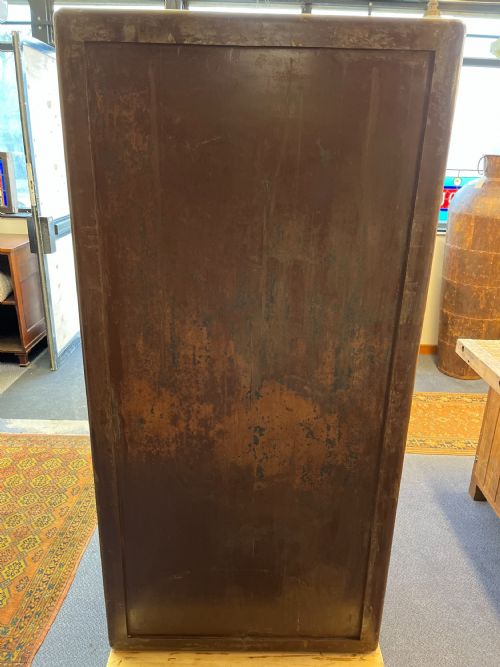 LARGE 1920'S SAFE MADE BY CYRUS PRICE AND CO LTD WOLVERHAMPTON COMPLETE WITH KEY - ADDITIONAL PHOTO 2