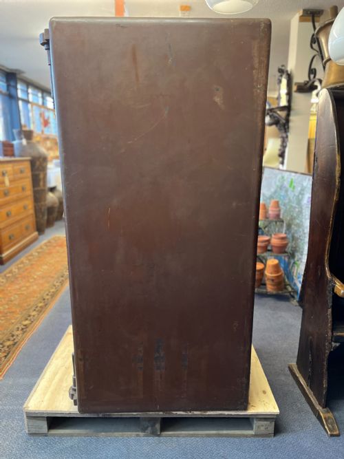 LARGE 1920'S SAFE MADE BY CYRUS PRICE AND CO LTD WOLVERHAMPTON COMPLETE WITH KEY - ADDITIONAL PHOTO 12