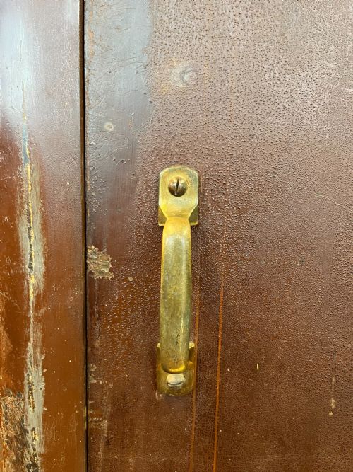 LARGE 1920'S SAFE MADE BY CYRUS PRICE AND CO LTD WOLVERHAMPTON COMPLETE WITH KEY - ADDITIONAL PHOTO 5