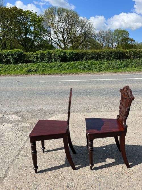PAIR OF VICTORIAN MAHOGANY SHIELD BACK HALL SIDE CHAIRS - ADDITIONAL PHOTO 4