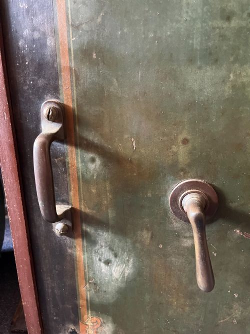 CIRCA 1900 MILNERS SAFE - ADDITIONAL PHOTO 1