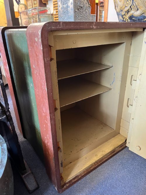 CIRCA 1900 MILNERS SAFE - ADDITIONAL PHOTO 8