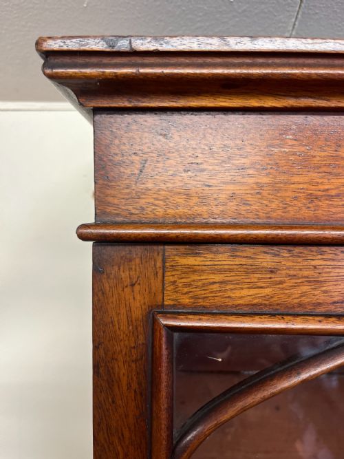 VICTORIAN MAHOGANY HANGING GLAZED DOOR CUPBOARD - ADDITIONAL PHOTO 4