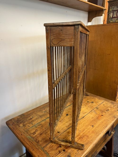 EARLY 20TH CENTURY 20'S30'S PLATE RACK - ADDITIONAL PHOTO 2