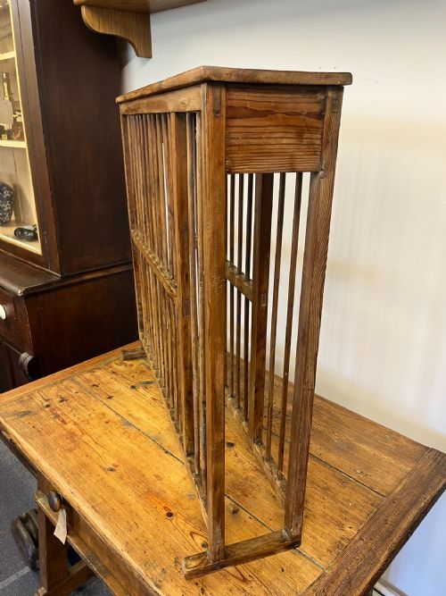 EARLY 20TH CENTURY 20'S30'S PLATE RACK - ADDITIONAL PHOTO 4
