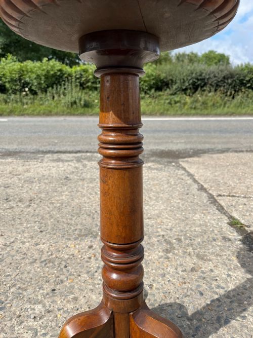 VICTORIAN WALNUT SEWING TABLE - ADDITIONAL PHOTO 4
