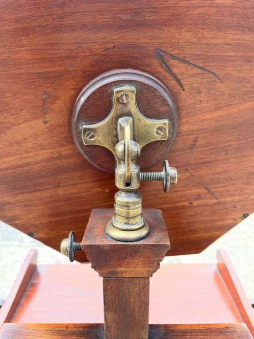 EDWARDIAN MAHOGANY SHAVING STAND - ADDITIONAL PHOTO 1